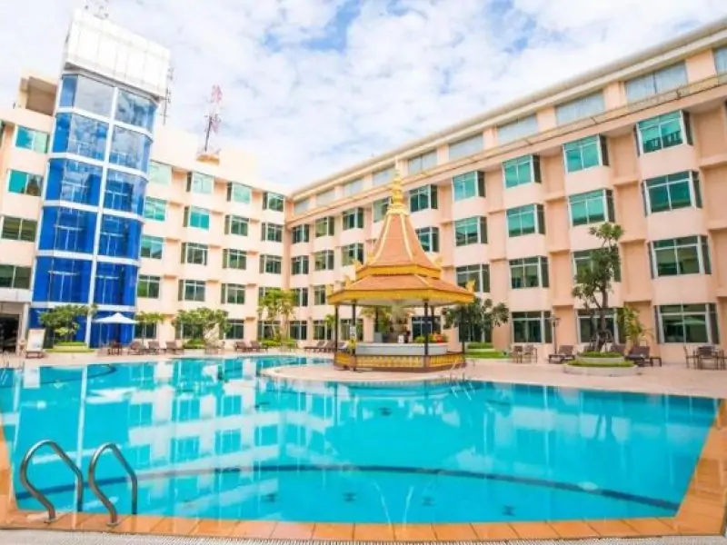 Hotel-Visit-Phnom-Penh-Cambodia