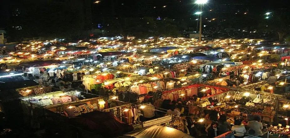 Saphan-Phut-Night-Market