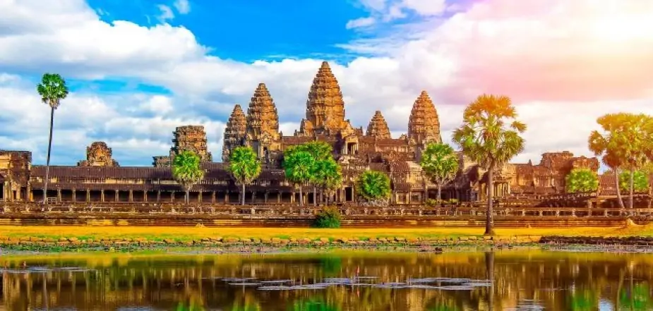 The-Complex-Temple-Angkor-Wat