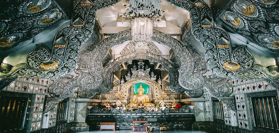 Wat-Sri-Suphan-Chiang-Mai-Silver-Temple