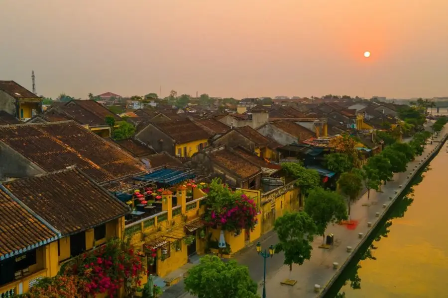 discover hoi an vespa tour and experience hoi an cooking class