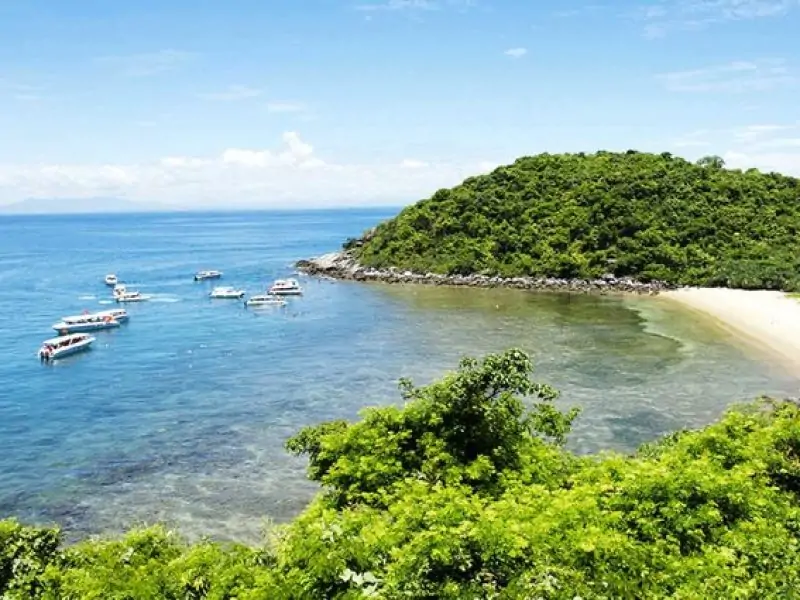 Cham Island