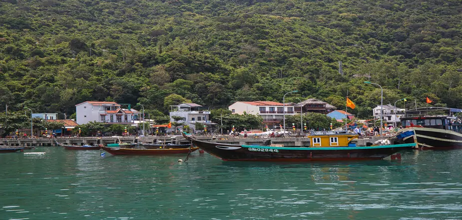 Cham Island Boat 