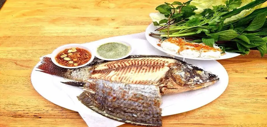 Grilled fish Pa Phao Keua