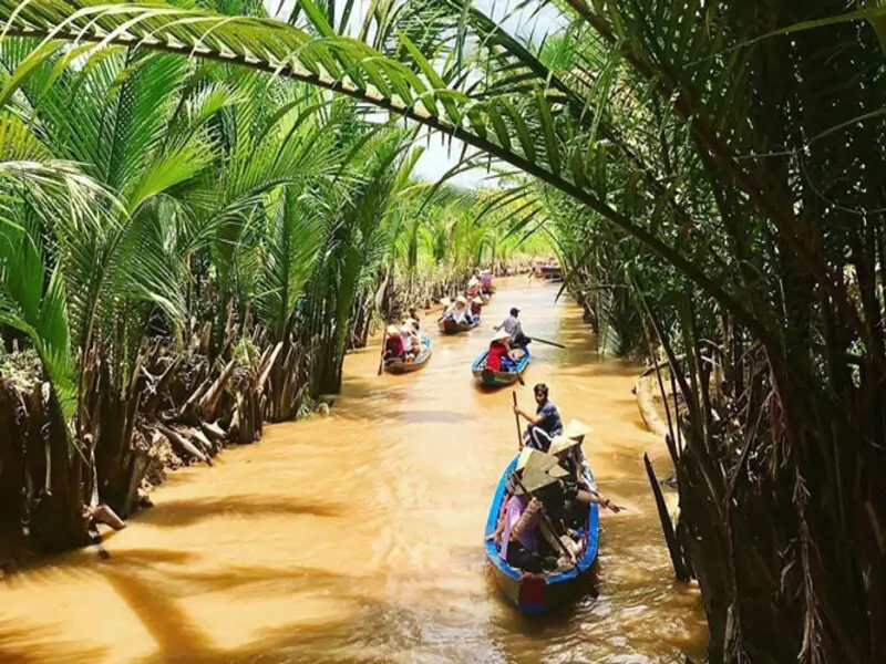 Cruise Tour From Siem Reap to Ho Chi Minh City (Saigon)