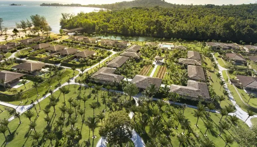 Fusion Resort Phu Quoc – Best Place for a Luxury Beach Vacation