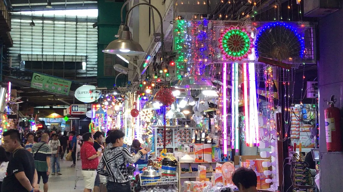 Top Best 10 Bangkok Night Markets Are Most Sought After By Tourists