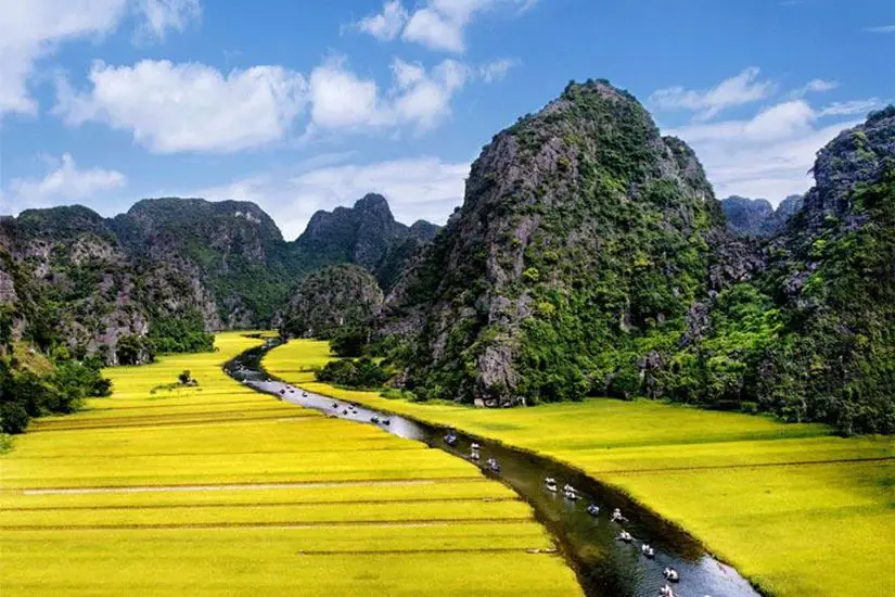 A Best Vietnam Itinerary North To South 2023