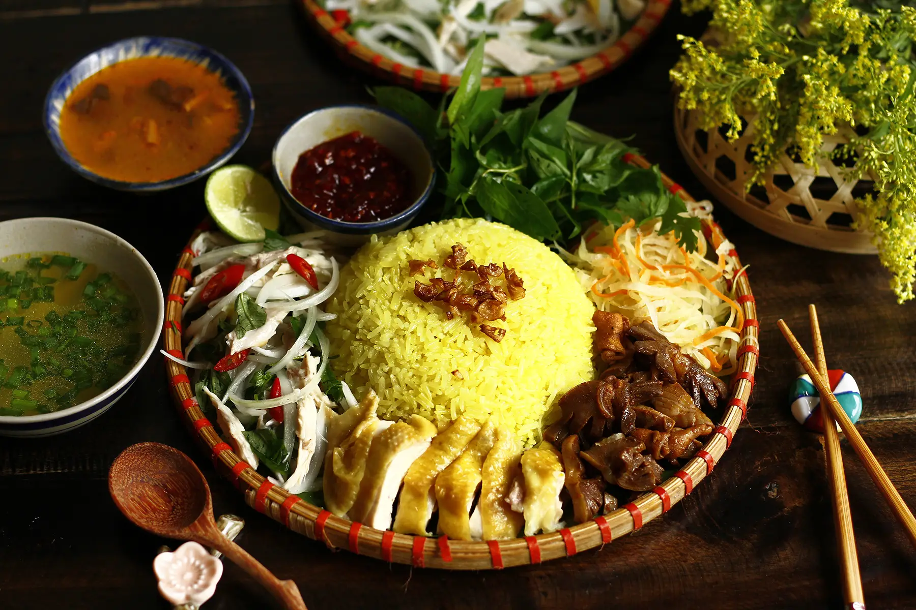 Top 10 Best Eateries Com Ga Hoi An, Viet Nam