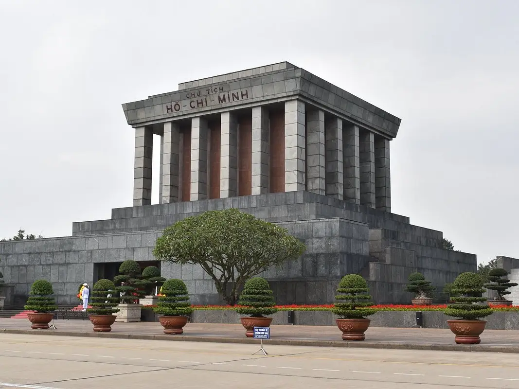 Amazing Hanoi and Ho Chi Minh Tour – Vietnam 7 Days Tour