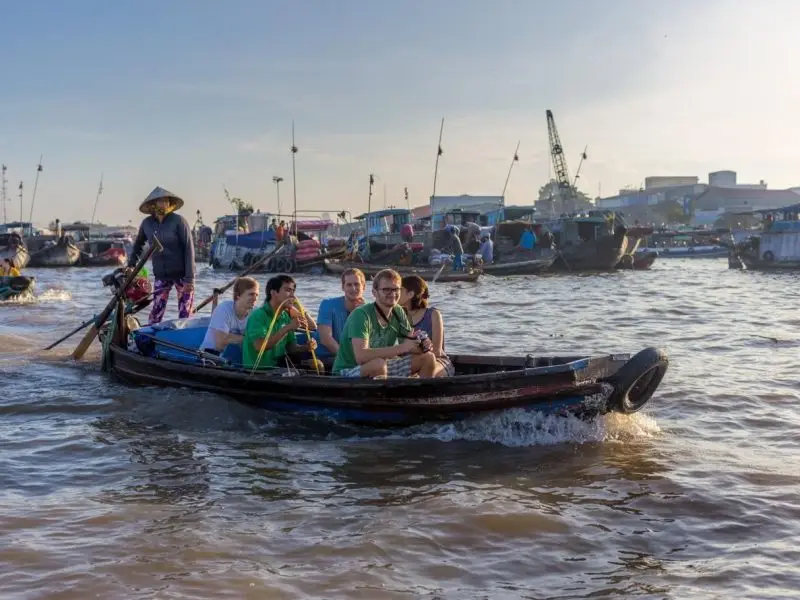 vietnam boat tour