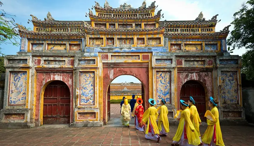 The Best Vietnam World Heritage Tour in 14 Days To Go