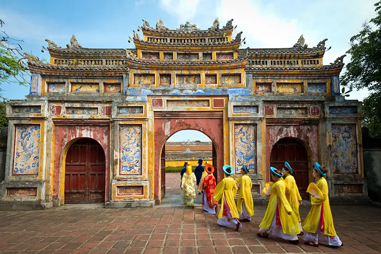 The Best Vietnam World Heritage Tour in 14 Days To Go