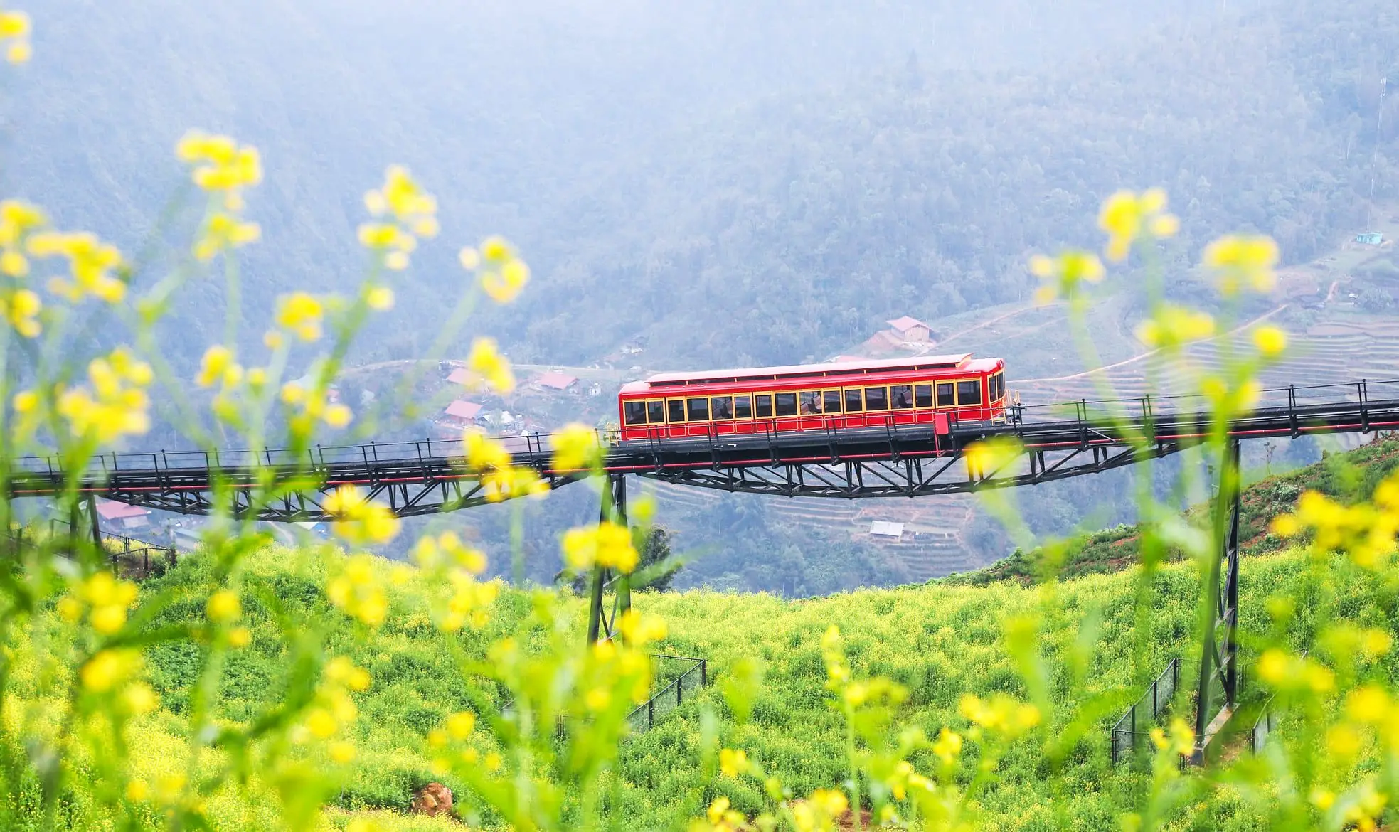 Discover The Top 6  Most Attractive Vietnam Luxury Train Tours