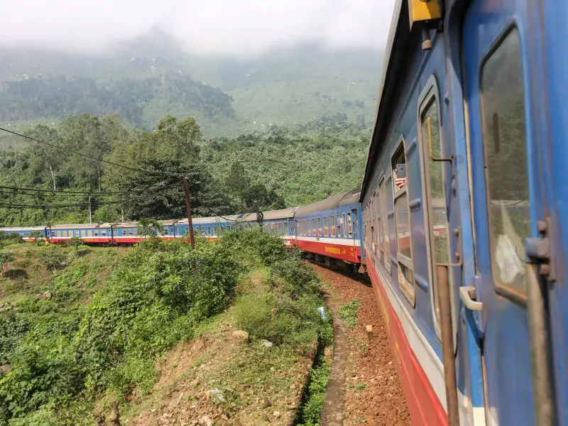 vietnam sleeper trains