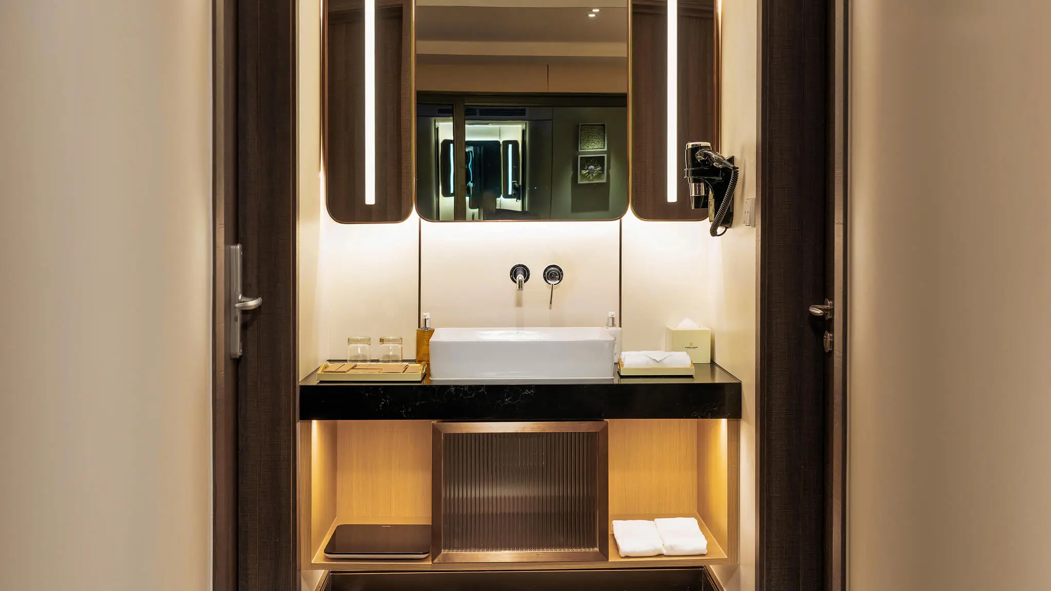 Ocean Suite Triple