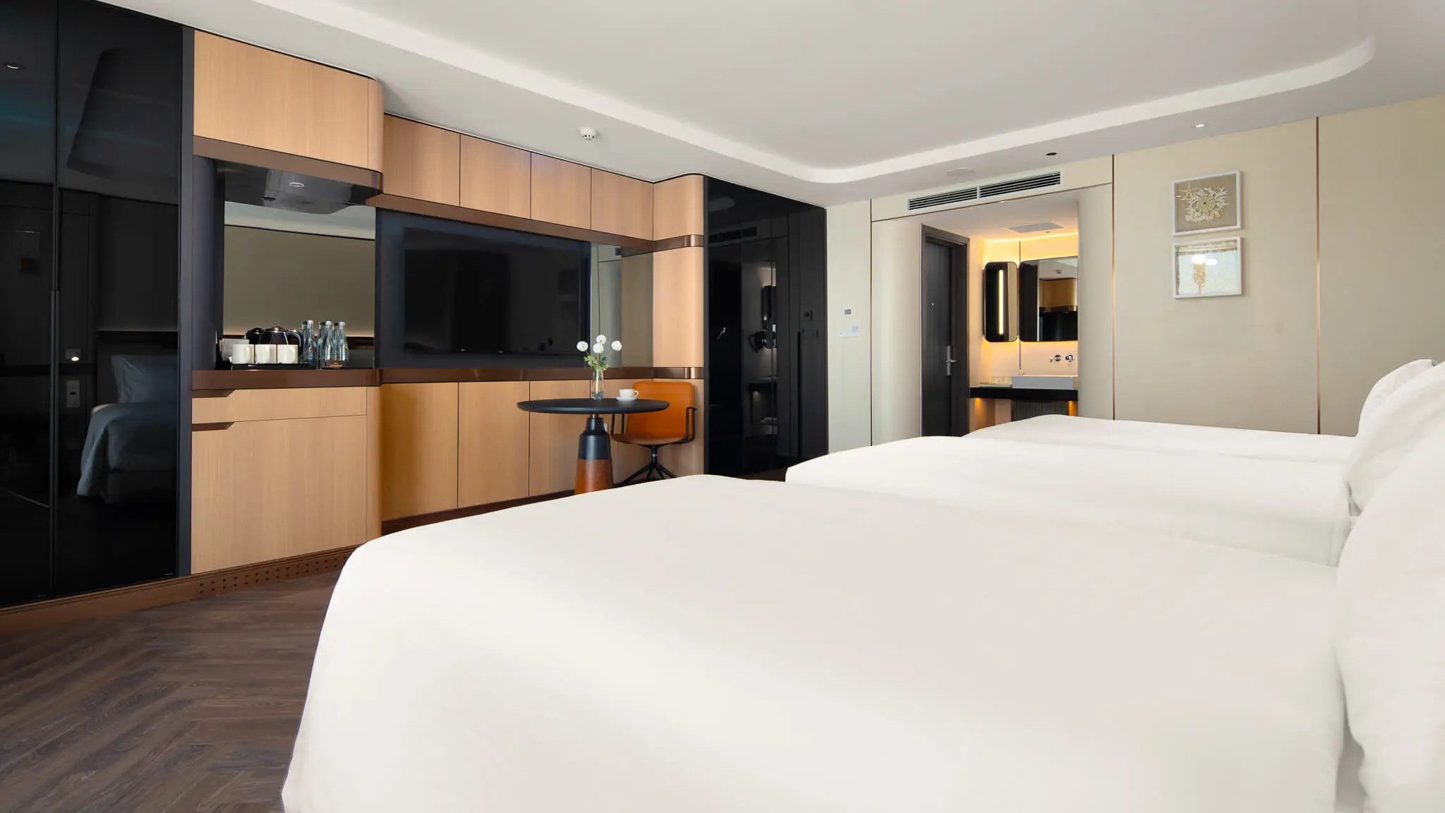 Ocean Suite Triple